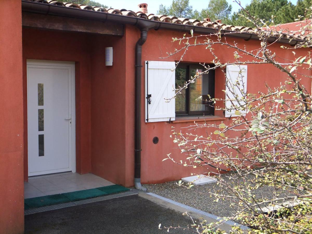Gite Les Esparrus Villecroze Esterno foto